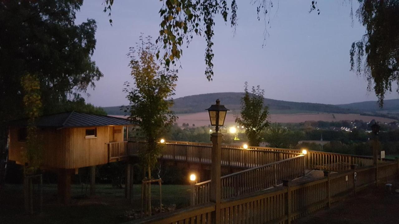 Hotel Waldquelle - Baumhaushotel Aerzen Eksteriør bilde